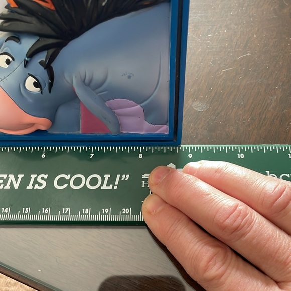 Winnie the Pooh and friends picture frame, 8 3/4 “ by 6 1/2”. - Picture 8 of 13